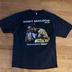 Post Malone 2019 Runaway Tour Black Graphic Tour T-Shirt